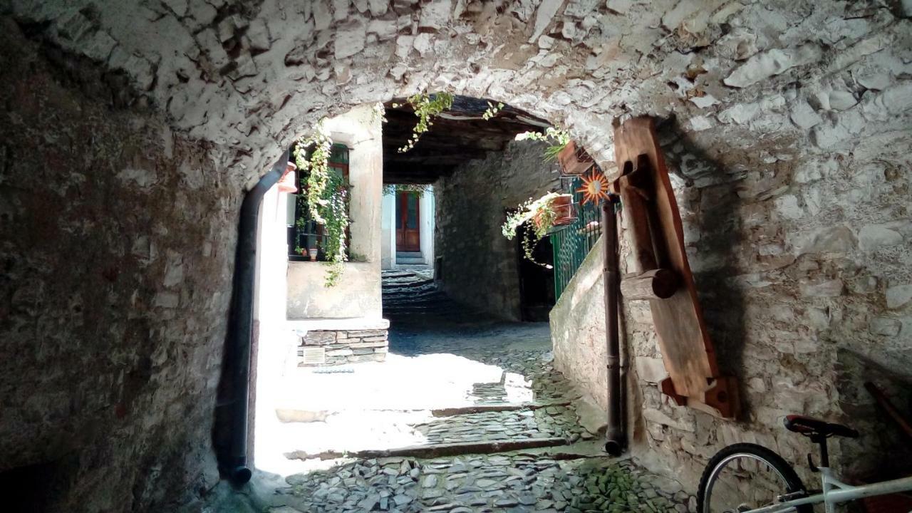 Casa Filomena Bed & Breakfast Faggeto Lario Luaran gambar
